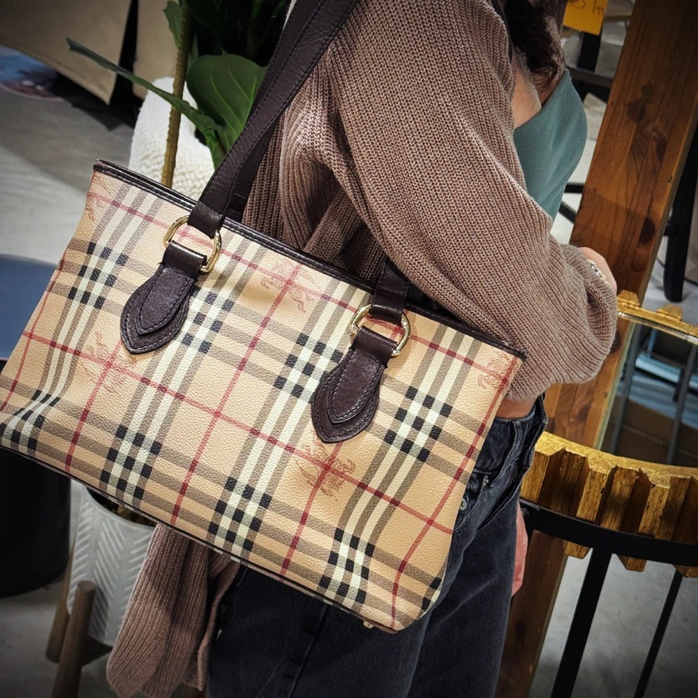 Sold! Burberry Haymarket check tote